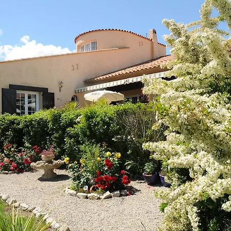 Guest house 